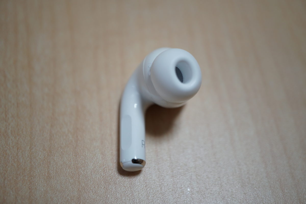 AirPods Proのボタン