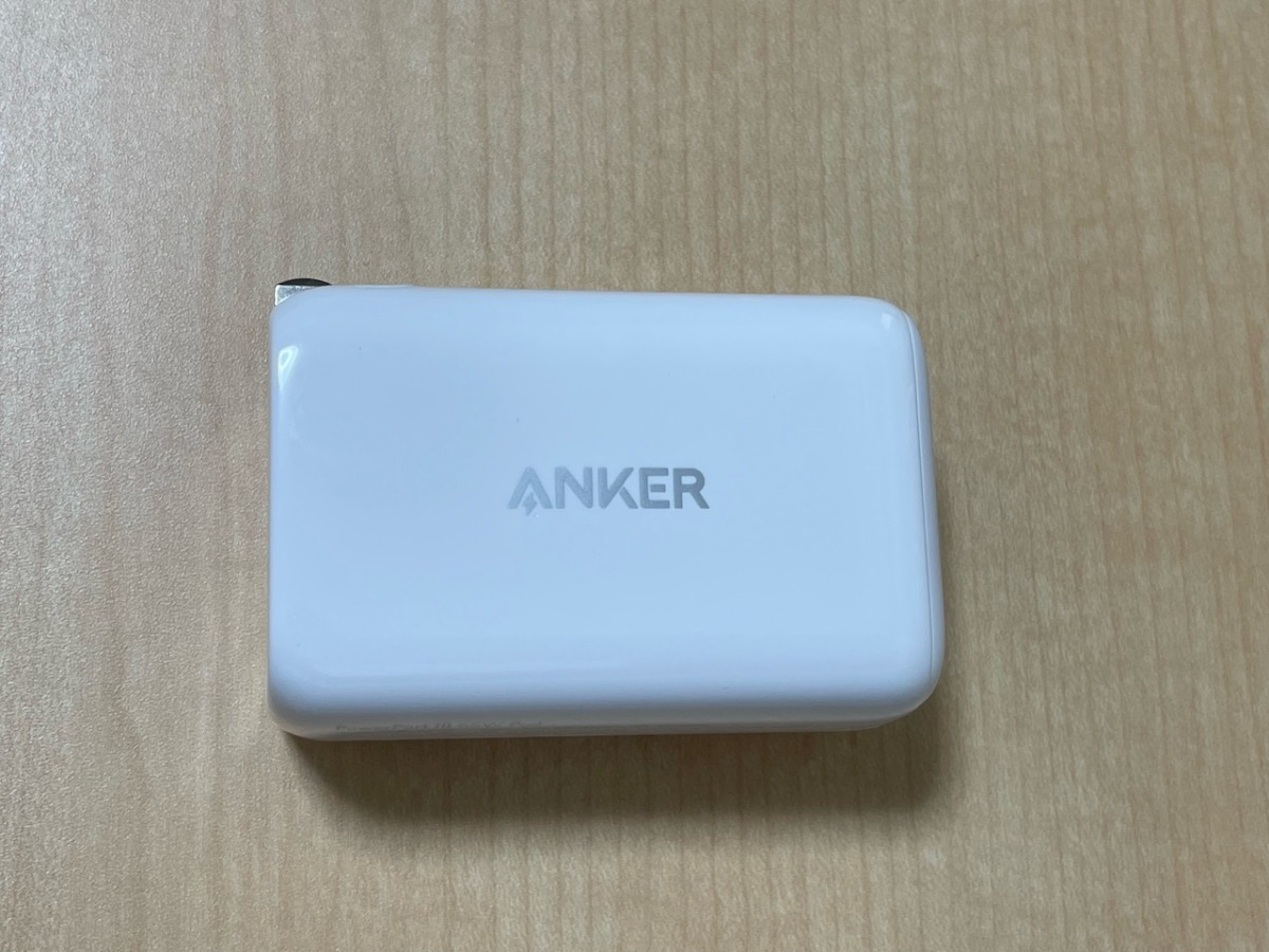 Anker PowerPort III 65W Pod (PD 充電器 USB-C)
